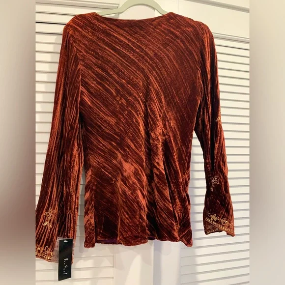 NWT ECI New York Whymsigoth Fairy crushed velvet y2k sequins top bell sleeve s.8 - Picture 5 of 5